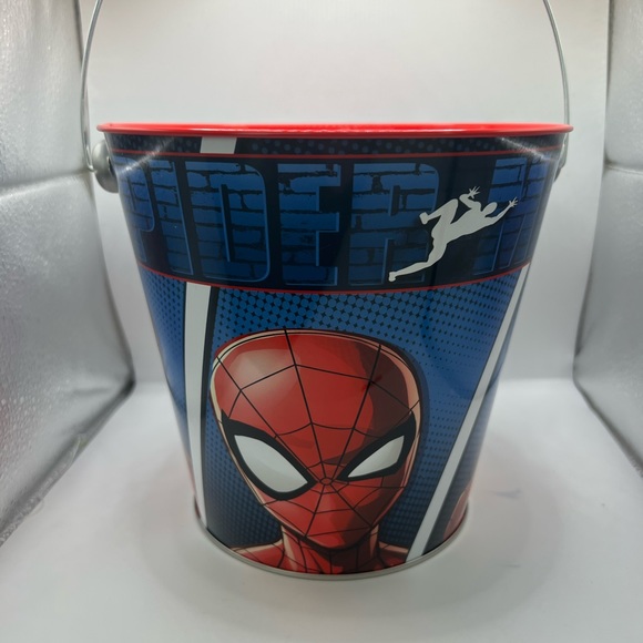 COPY - Spider-man Tin Bucket Marvel Beach Toy, Halloween, Easter - Picture 1 of 7